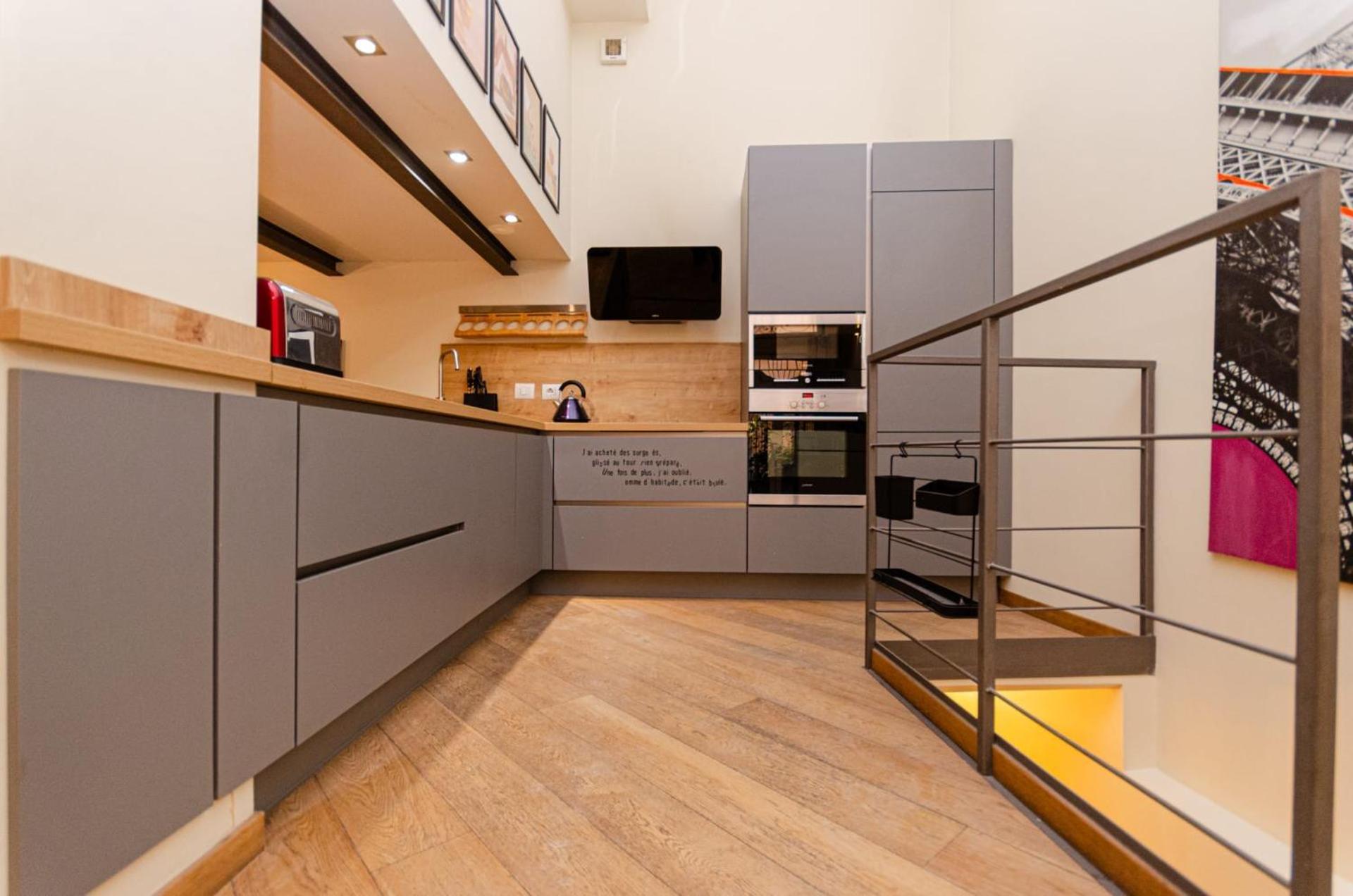 Luxury 3 Fiat, Ariberto Home, Tra Centro Storico Di E Navigli, Con Spaziosa Jacuzzi Appartement