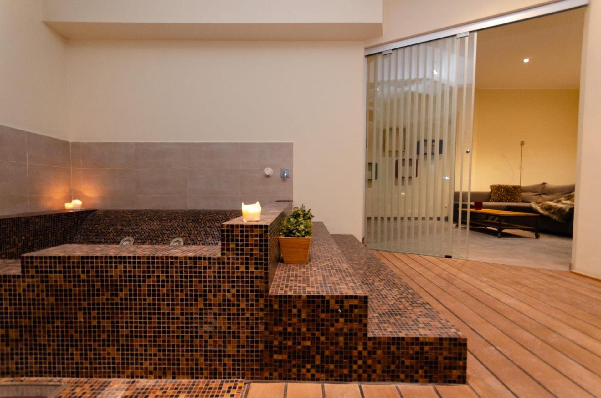 Luxury 3 Fiat, Ariberto Home, Tra Centro Storico Di E Navigli, Con Spaziosa Jacuzzi Appartement